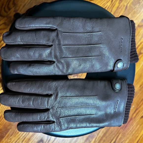 COACH LEATHER GLOVES, Small - Picture 3 of 4
